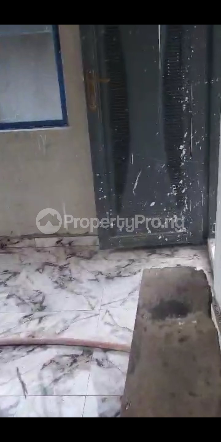 Flat / Apartment for rent Off Adesina Road Ijesha Surulere Lagos