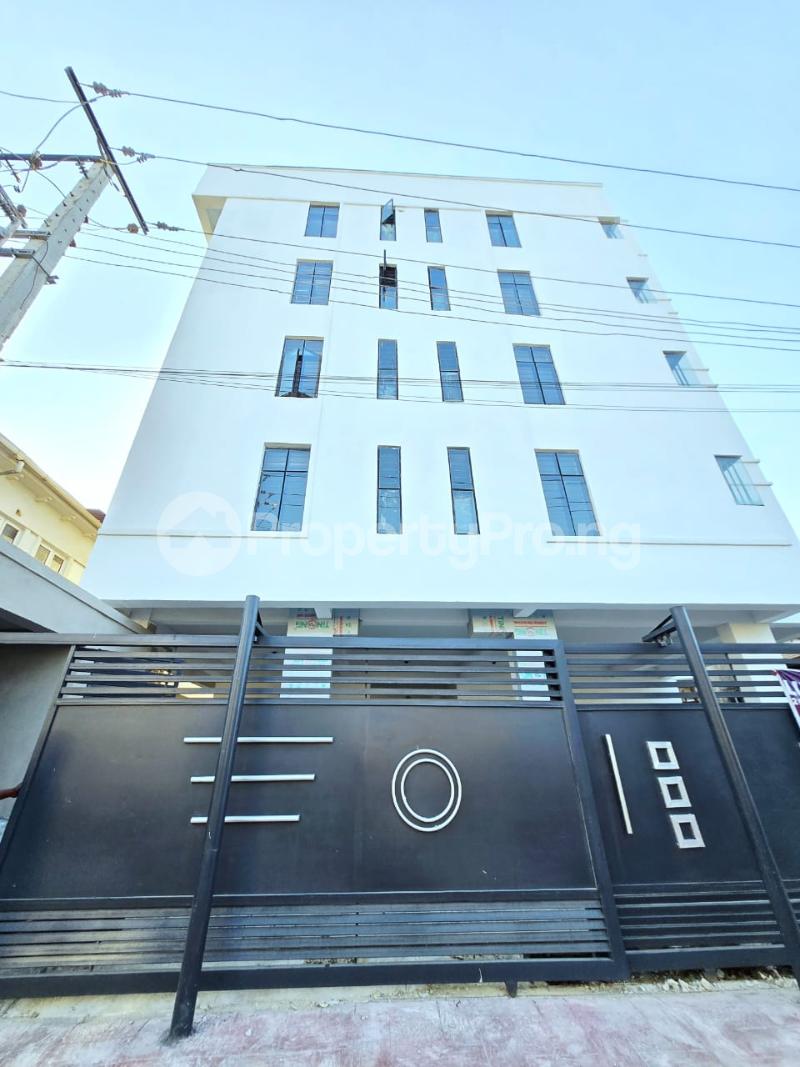 2 bedroom Flat / Apartment for sale Osapa london Lekki Lagos