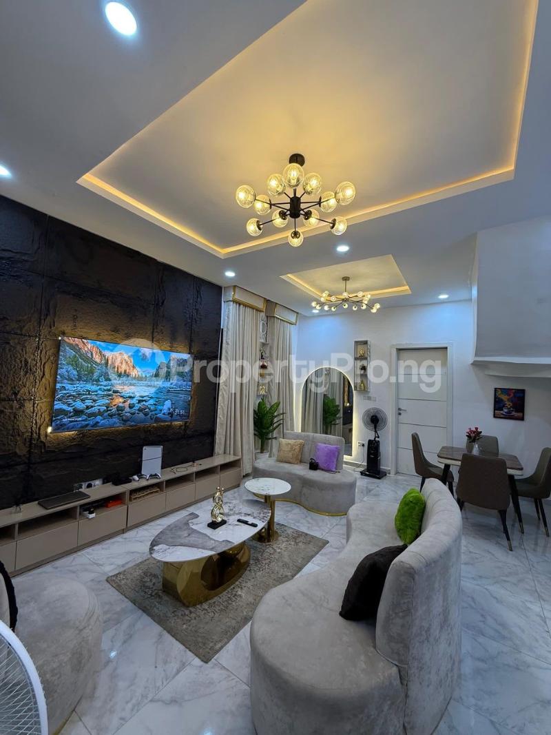 4 bedroom House for shortlet Lekki Lagos