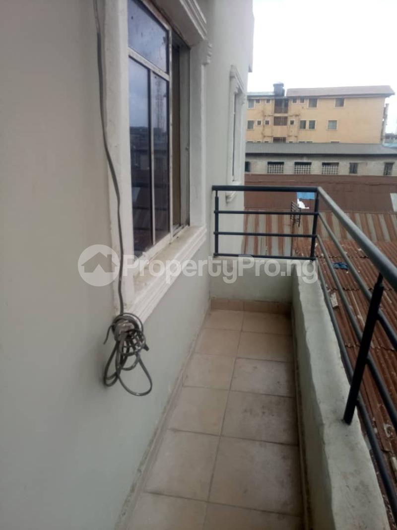 1 bedroom Flat / Apartment for rent Alaka Fola Agoro Yaba Lagos - 0