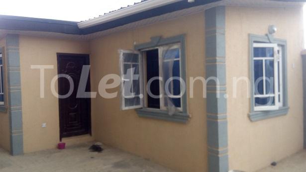 1 bedroom Flat / Apartment for rent Beside Transformer At New Balogun Street Onipanu Onipanu Shomolu Lagos