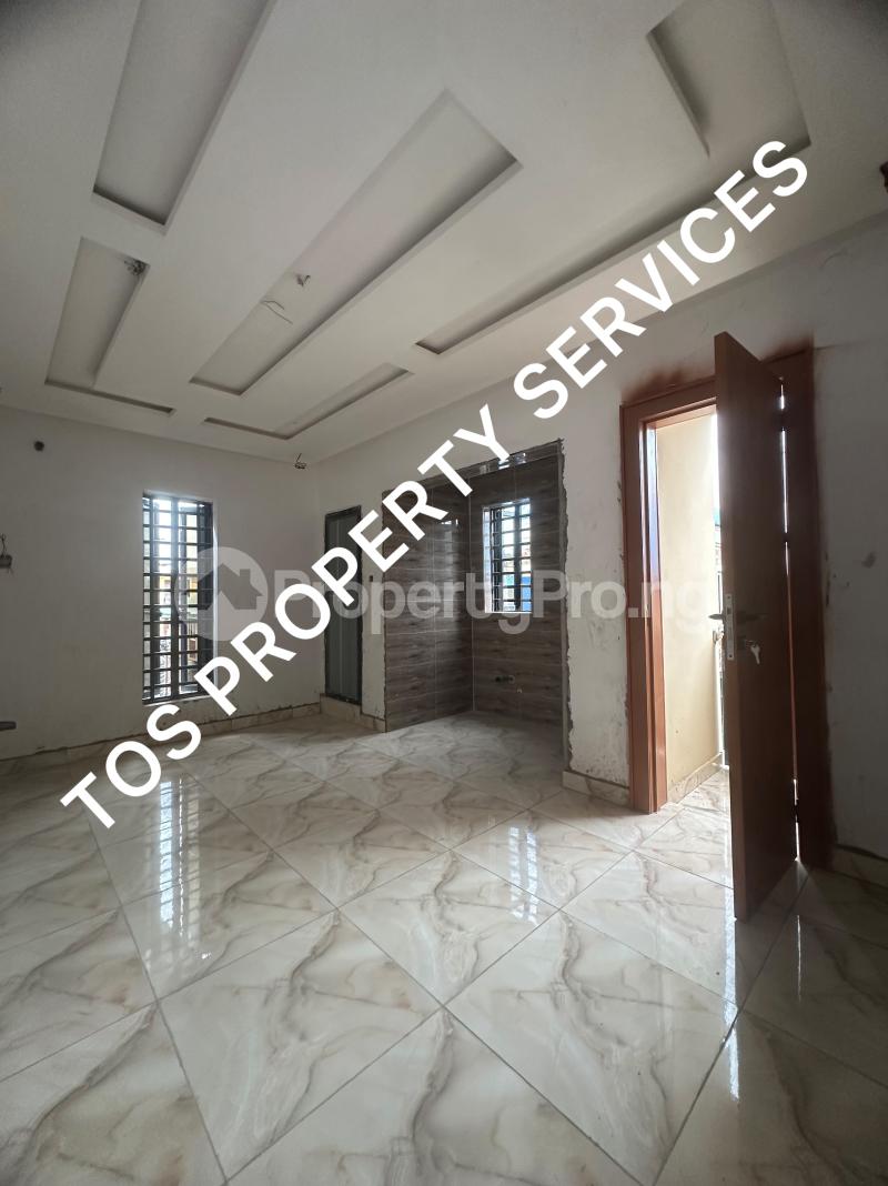 1 bedroom Flat / Apartment for sale Yaba, Lagos. Yaba Lagos