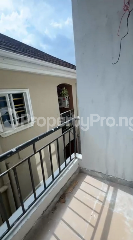 1 bedroom Flat / Apartment for rent Onigbogbo Mende Maryland Lagos