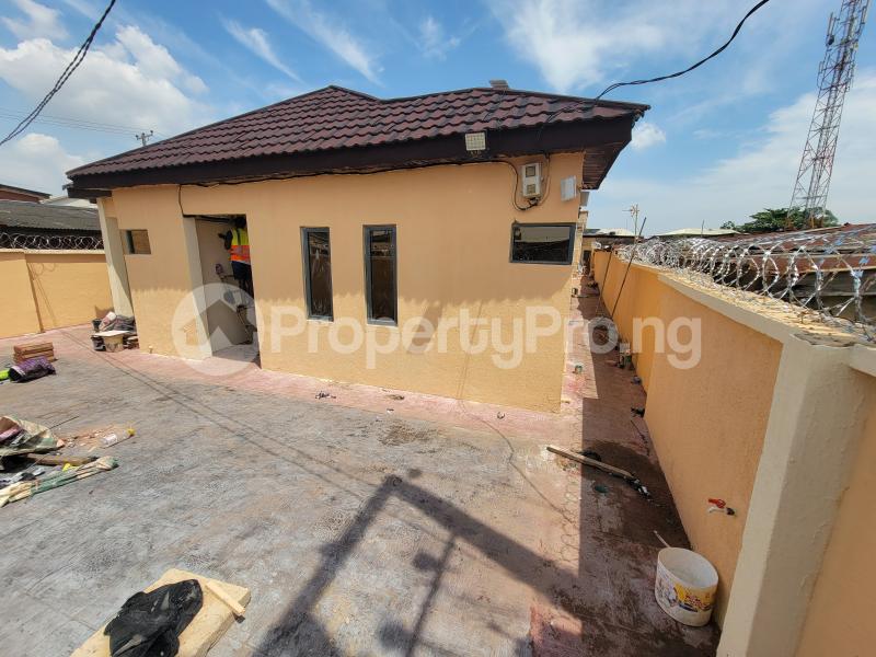1 bedroom Flat / Apartment for rent Close Dopemu Agege Lagos