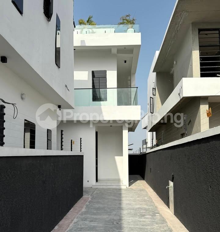 4 bedroom House for sale Ajah Lagos