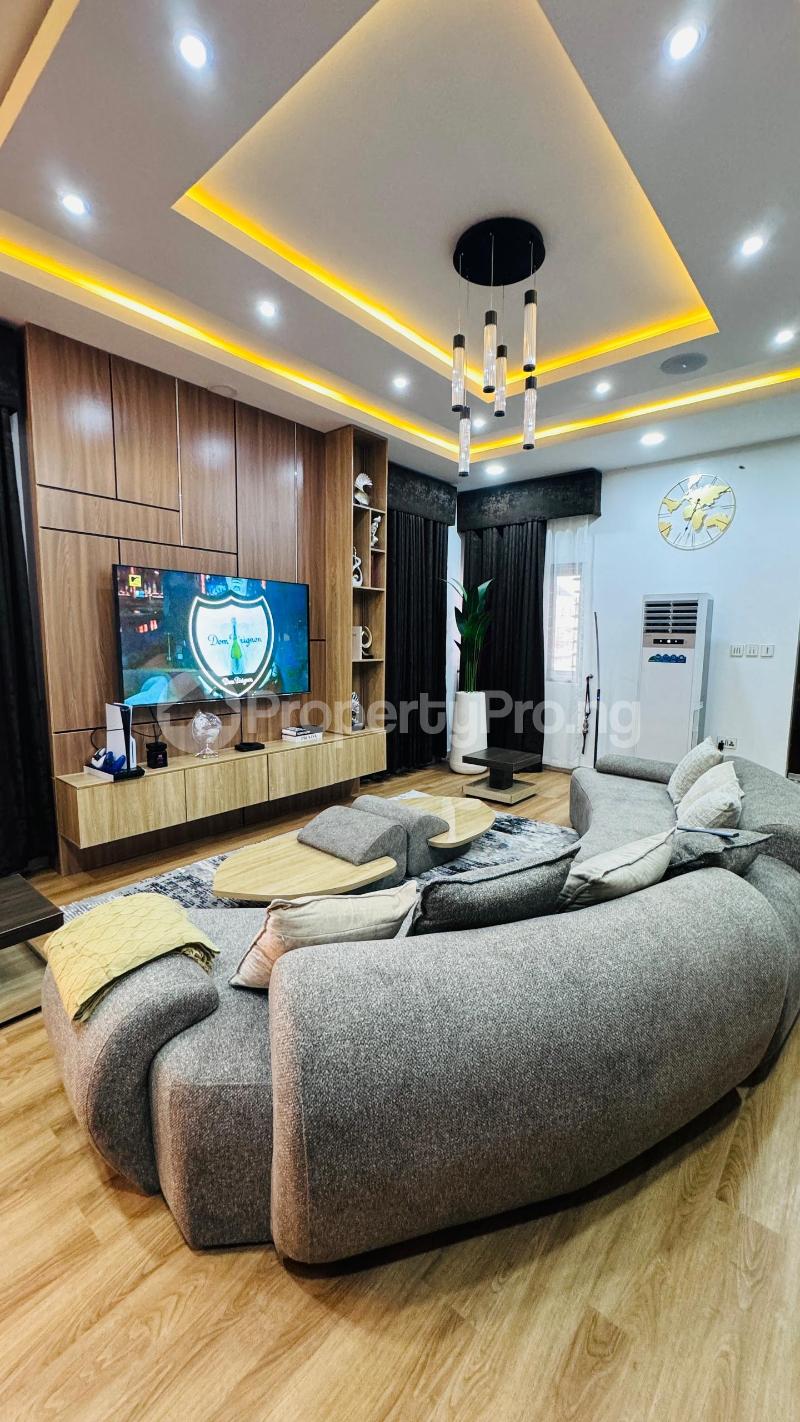 4 bedroom Flat / Apartment for shortlet Engr. Lere Adigun Gra, Basorun Ibadan Oyo