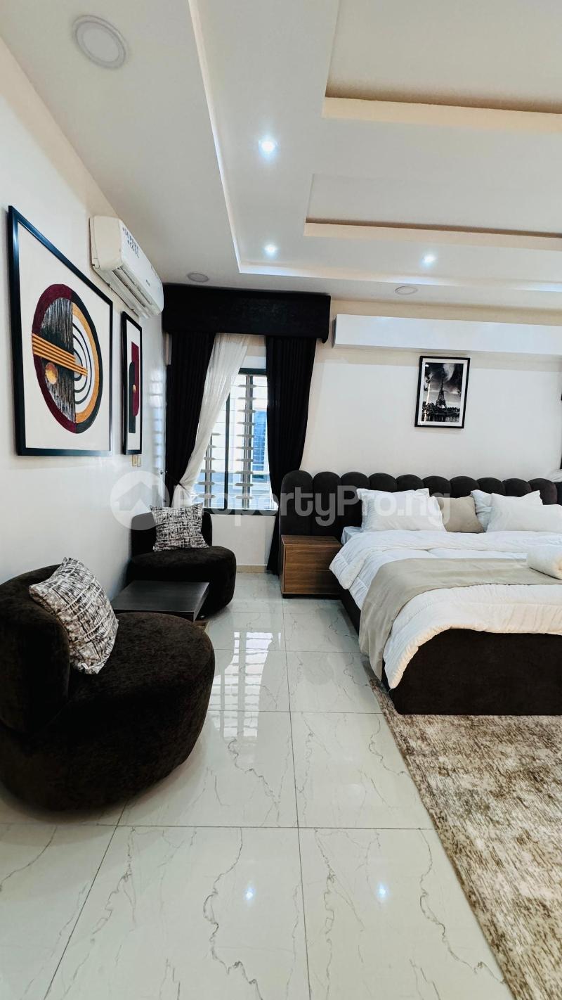 4 bedroom Flat / Apartment for shortlet Engr. Lere Adigun Gra, Basorun Ibadan Oyo