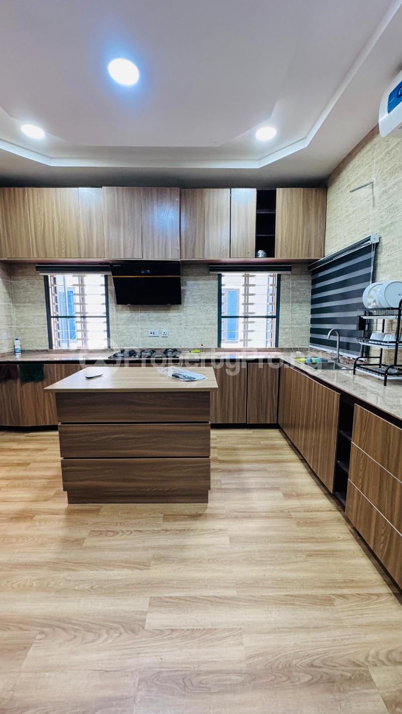 4 bedroom Flat / Apartment for shortlet Engr. Lere Adigun Gra, Basorun Ibadan Oyo