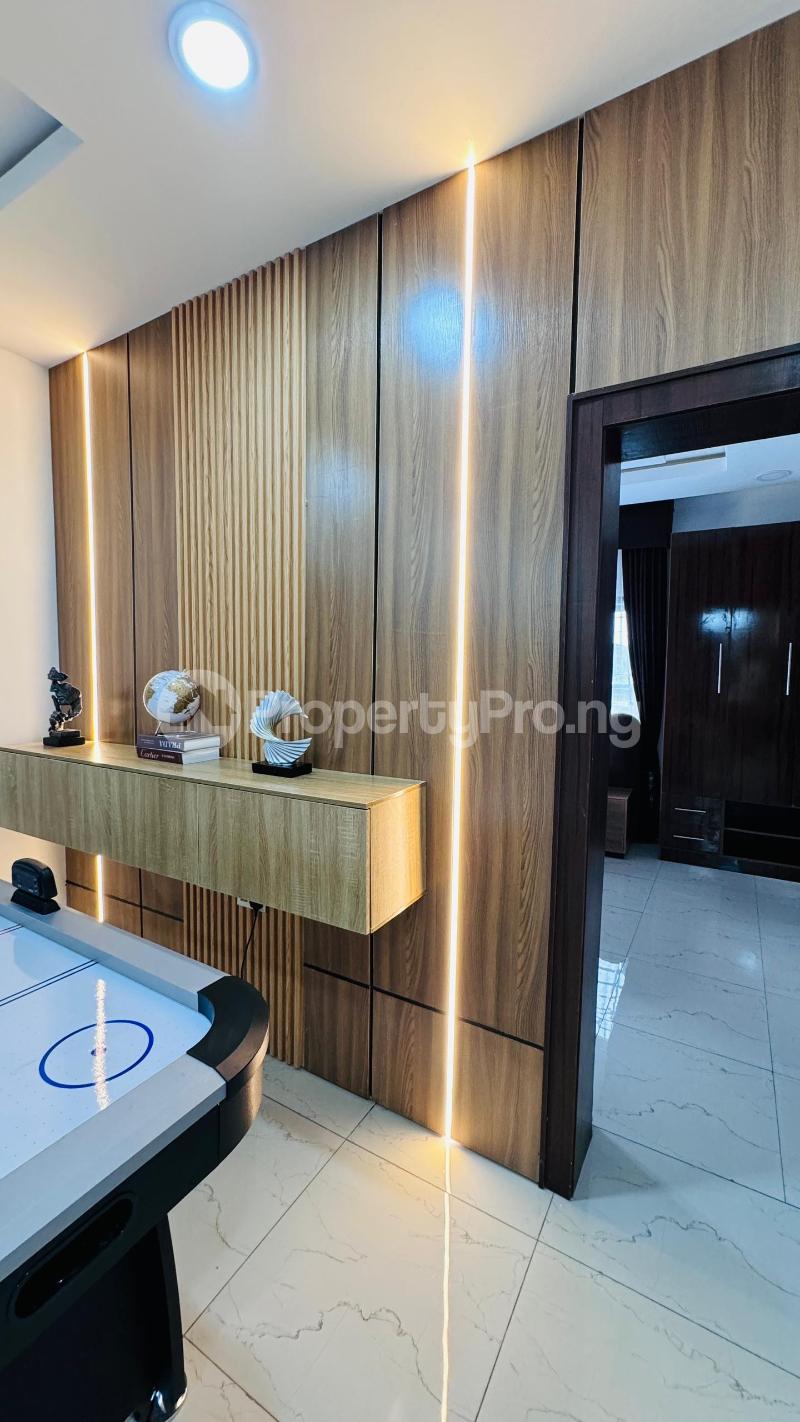 4 bedroom Flat / Apartment for shortlet Engr. Lere Adigun Gra, Basorun Ibadan Oyo