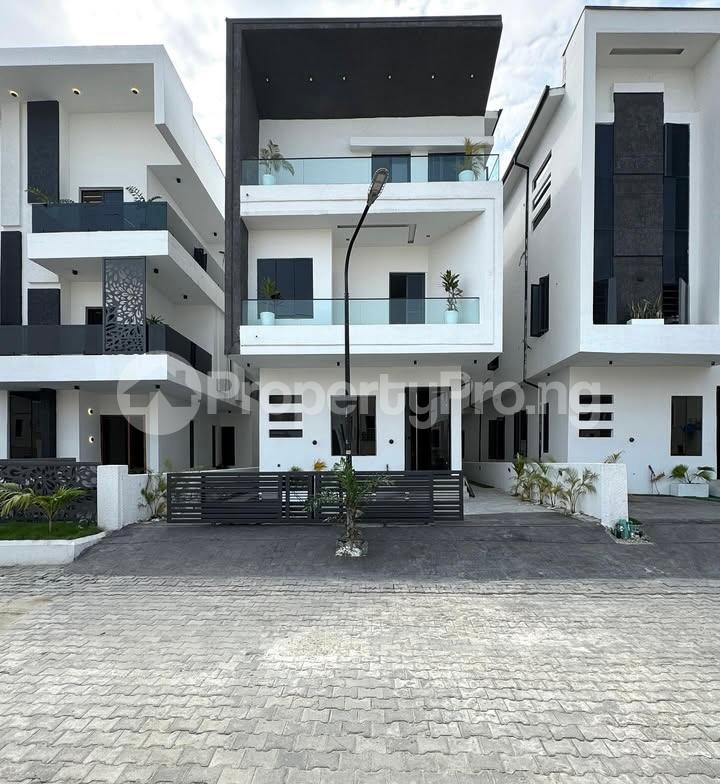 5 bedroom House for sale chevron Lekki Lagos