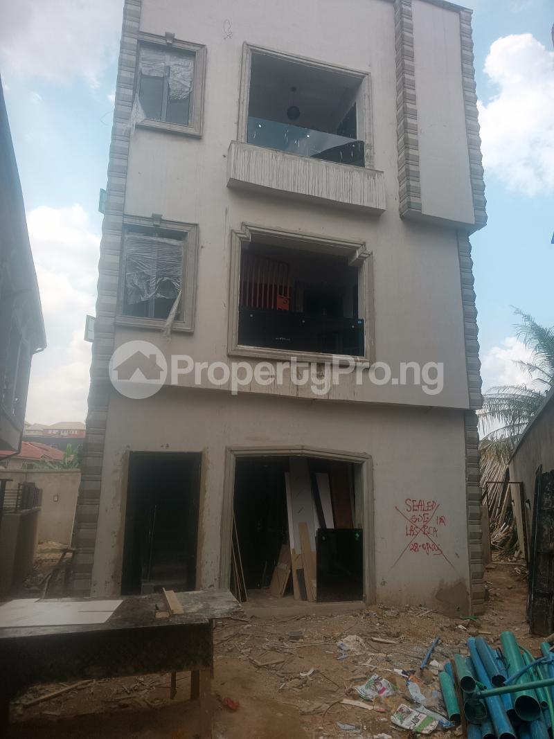 2 bedroom Flat / Apartment for sale In An Estate Environment, By Grammar School, Ojodu Morgan estate Ojodu Lagos