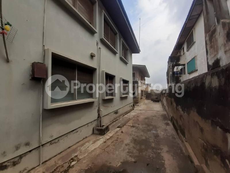 3 bedroom Flat / Apartment for sale Joyce B Ring Rd Ibadan Oyo