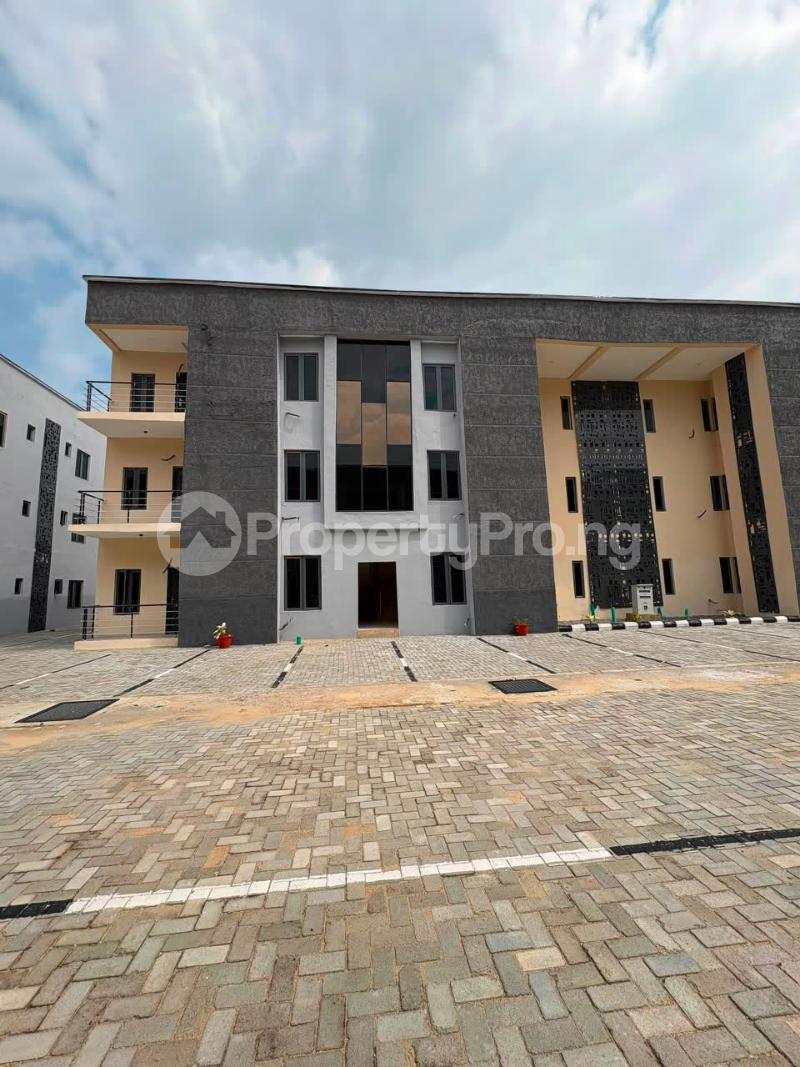 2 bedroom House for rent Abraham Adesoya Ajah* Lekki Phase 2 Lekki Lagos
