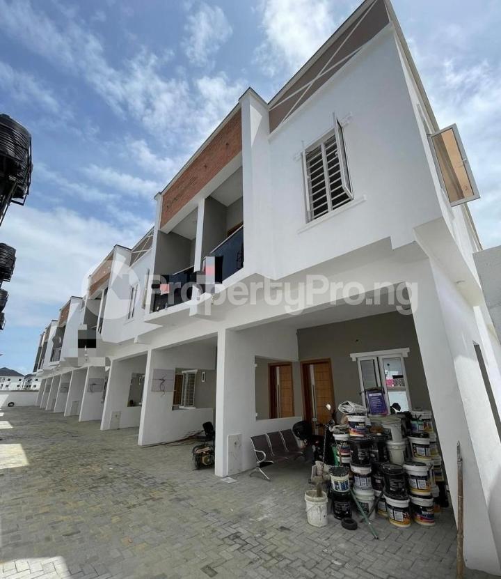 3 bedroom Flat / Apartment for rent Redeem Awele Market Off Okpanam Road Asaba Delta