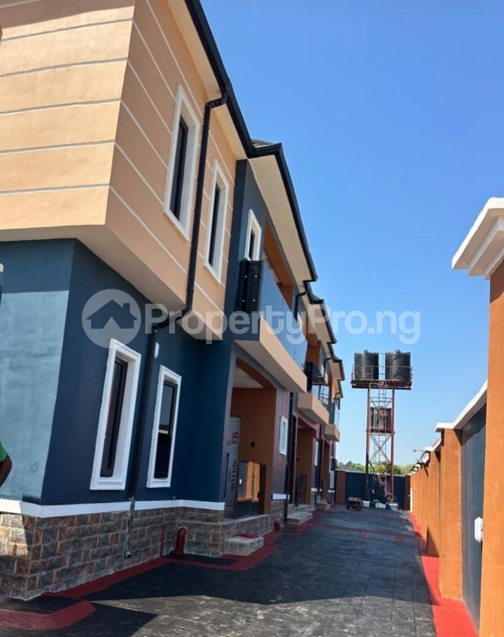 3 bedroom Flat / Apartment for rent Ulo Off Ibusa Road, Asaba Delta