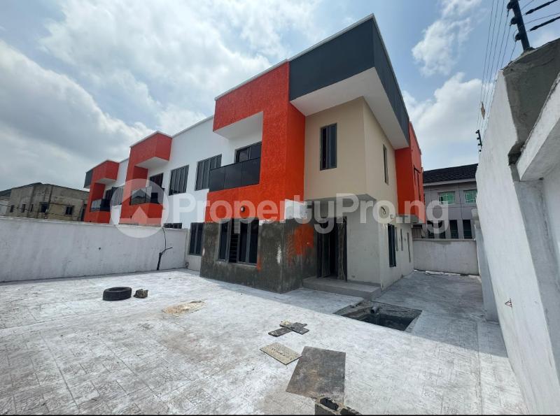 4 bedroom House for sale Inside Lovely Milliemun Estate Environment, Gbagada Millenuim/UPS Gbagada Lagos - 1
