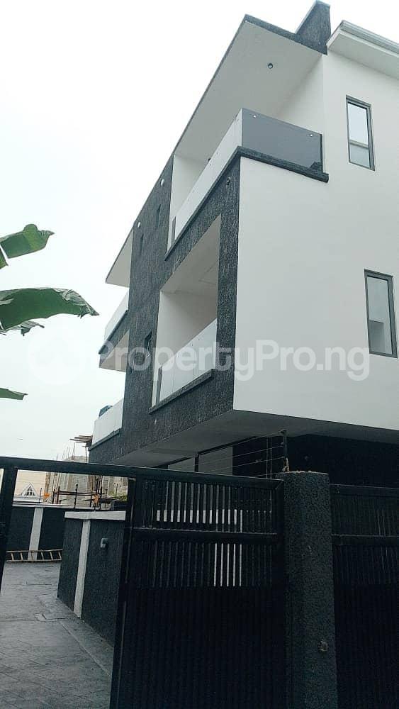 4 bedroom House for rent Lovwly Environment Off Ramat , Ogudu Gra, Ogudu Ogudu GRA Ogudu Lagos