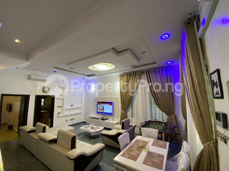 4 bedroom Flat / Apartment for shortlet chevron Lekki Lagos