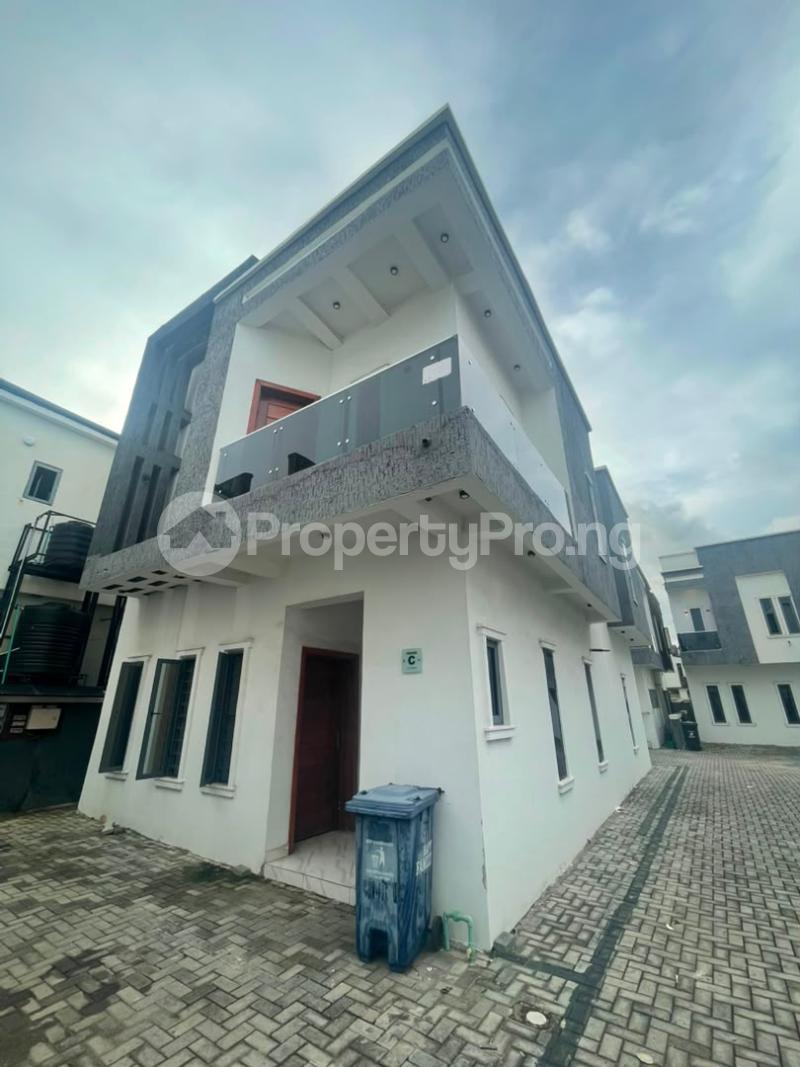 4 bedroom House for sale Ocean Harbour Estate Orchid Lekki Lagos