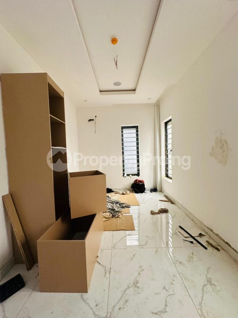 4 bedroom House for sale Magodo Phase Gra 1 Magodo Kosofe/Ikosi Lagos