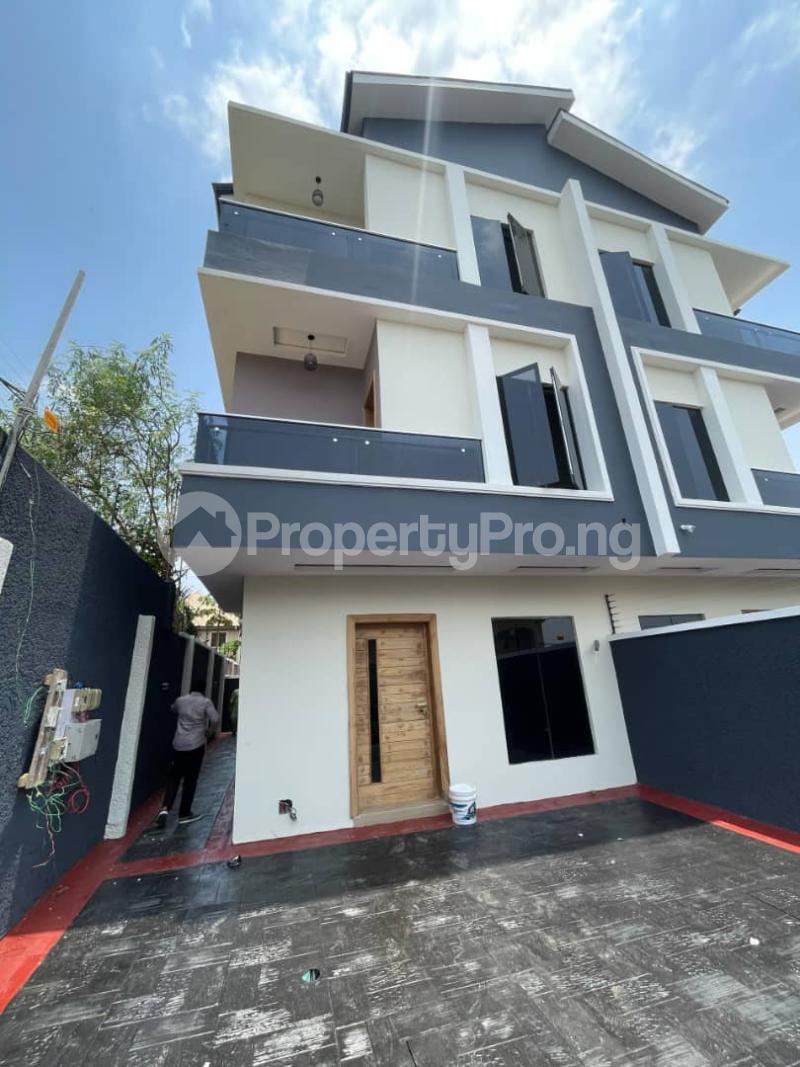 4 bedroom House for sale Magodo GRA Phase 1 Ojodu Lagos - 0