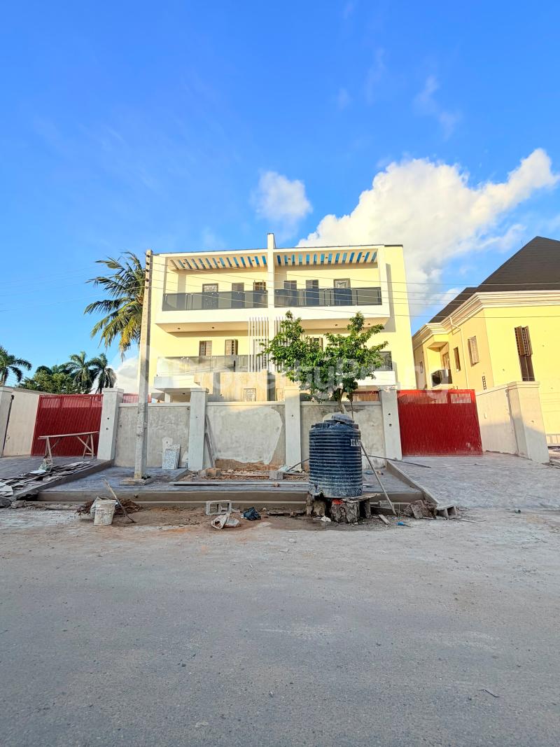4 bedroom House for sale Omole phase 1 Ojodu Lagos