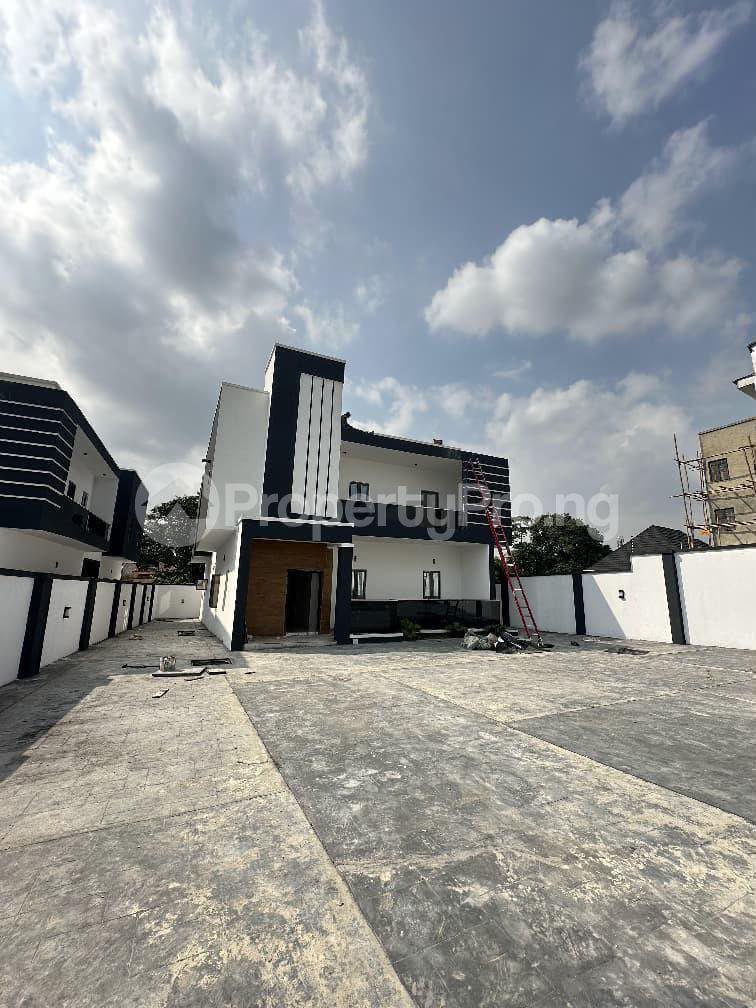 4 bedroom House for sale Chief Lateef Oyelade Olunloyo Gra Oluyole Estate Ibadan Oyo