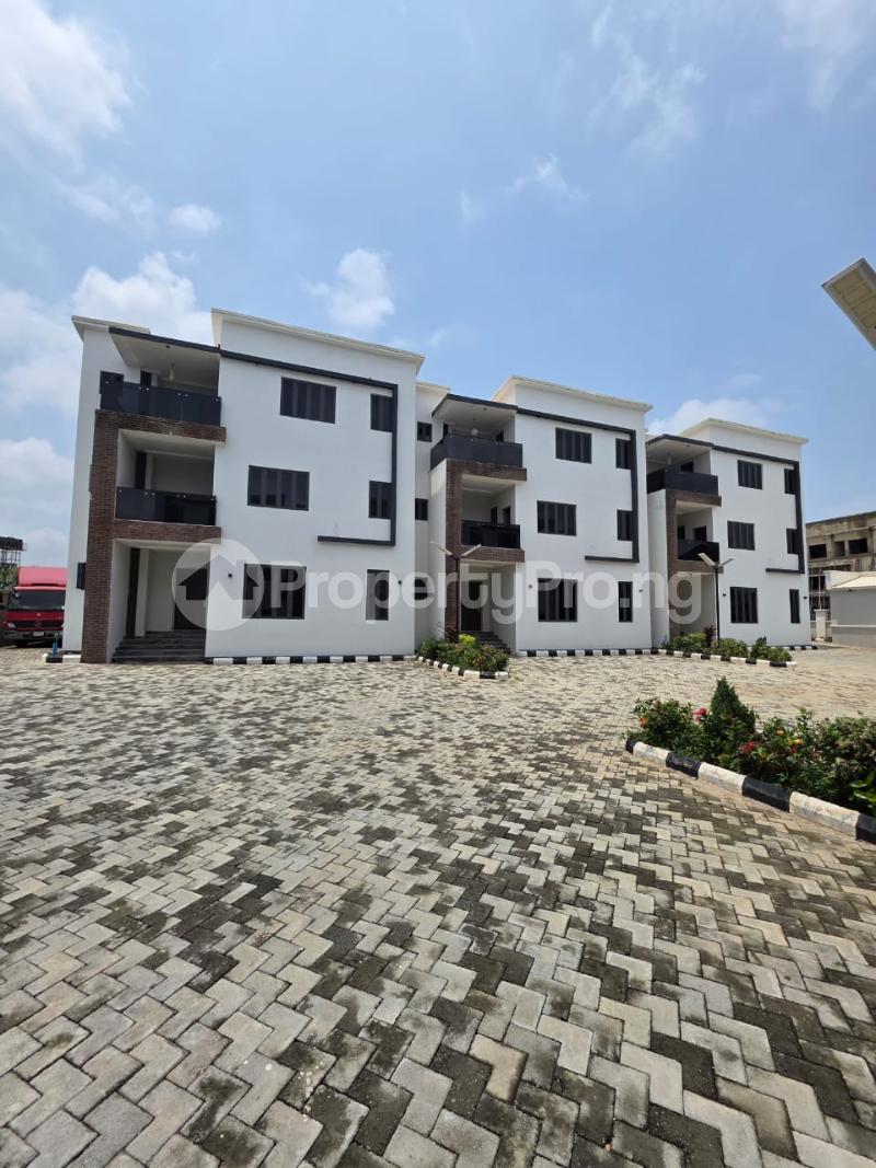 4 bedroom House for sale Life Camp Abuja