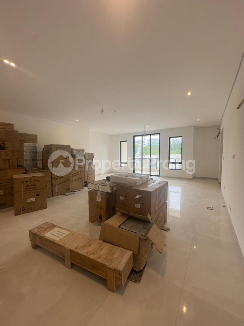4 bedroom Flat / Apartment for sale Old Ikoyi Ikoyi Lagos
