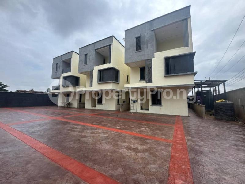 4 bedroom House for sale Adeniyi Jones Ikeja Lagos