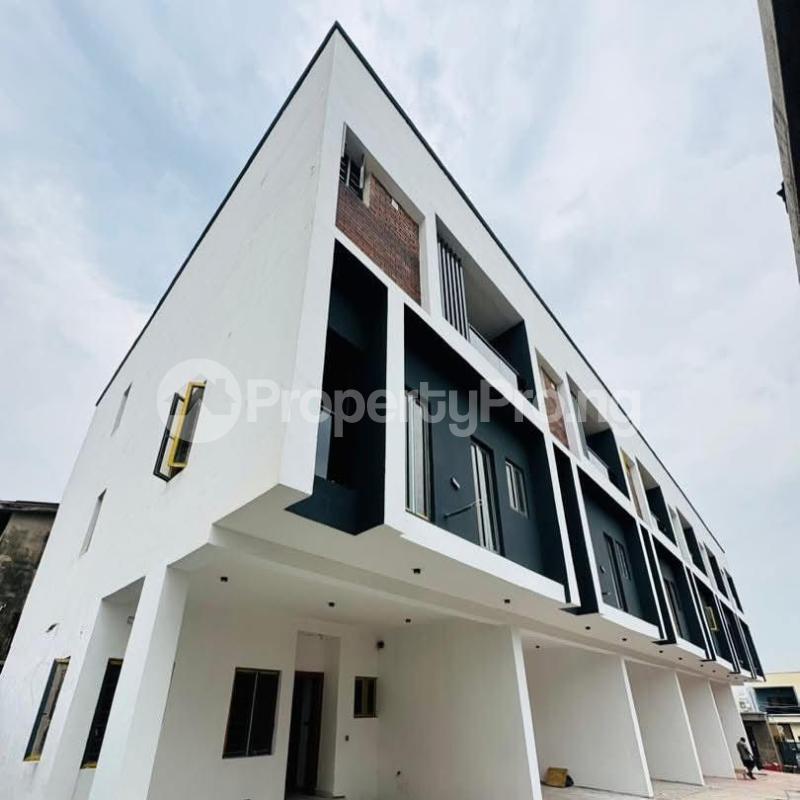 4 bedroom House for sale Maryland Lagos