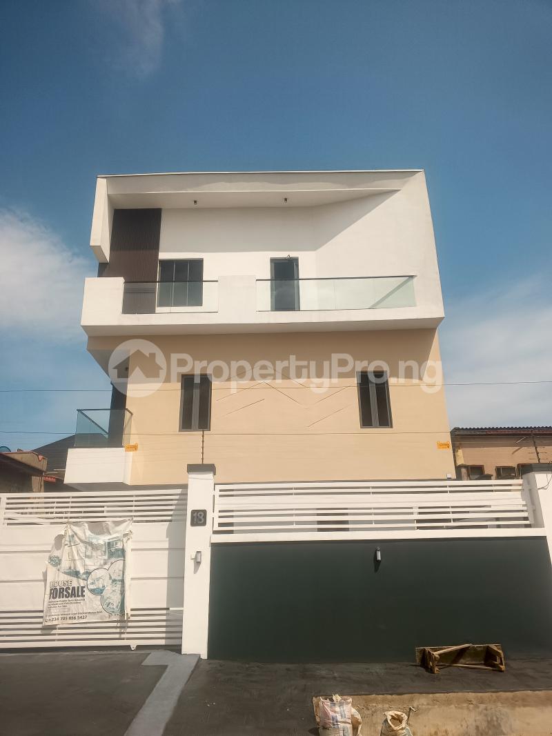 4 bedroom House for sale In An Estate Environment Off Wempco Rd Ogba Ikeja OGBA GRA Ogba Lagos - 15