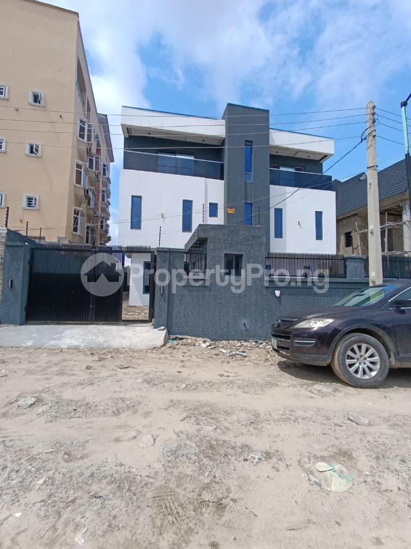 3 bedroom Flat / Apartment for rent New Road Atlantic Estates Igbo-efon Lekki Lagos