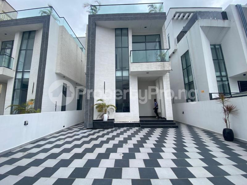5 bedroom House for sale Osapa london Lekki Lagos