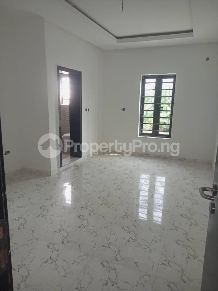 3 bedroom House for rent Mobil Road Ajah Lagos