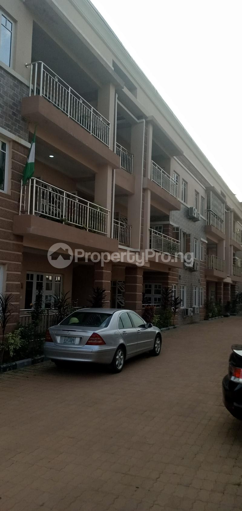 3 bedroom Blocks of Flats House for rent Opposite game village Kaura