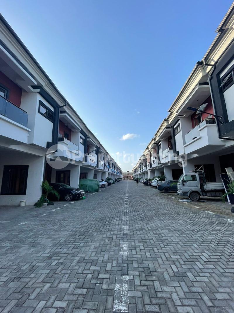 4 bedroom House for rent Ikota Lekki Lagos