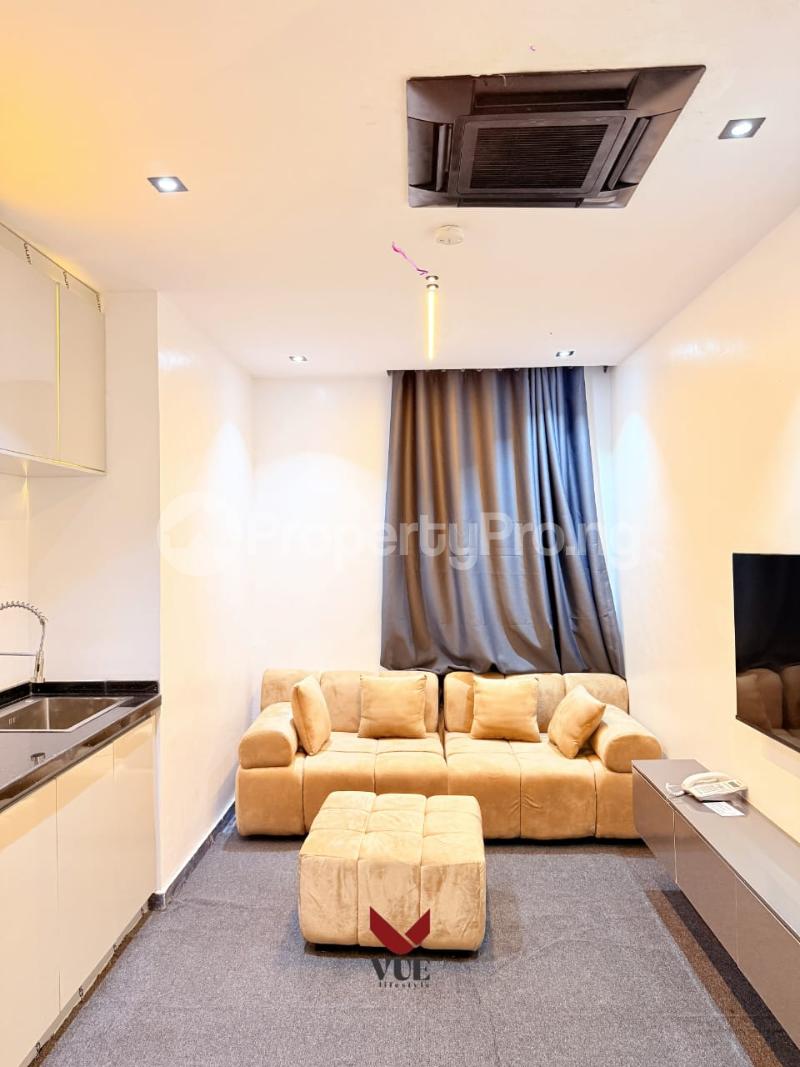 1 bedroom Flat / Apartment for shortlet Muritala Muhammod Way Ebute Metta Yaba Lagos