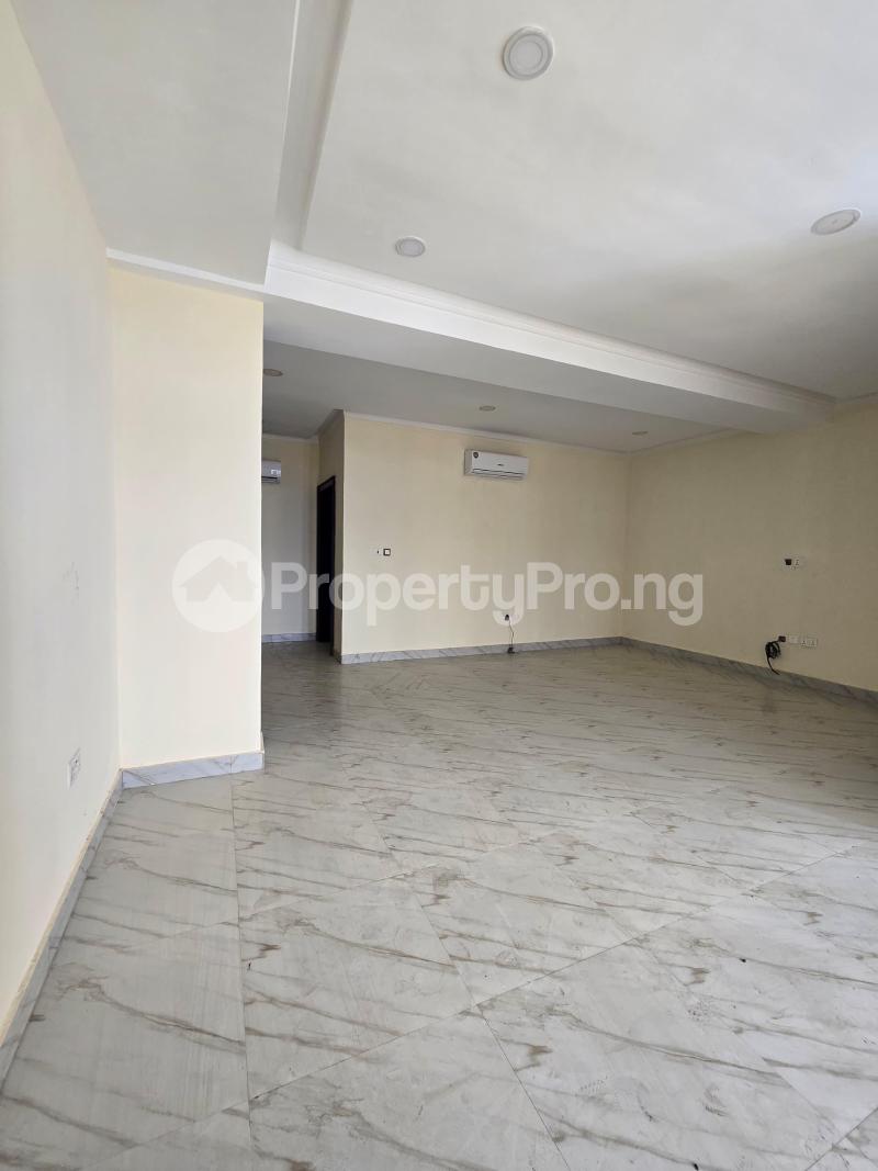 Flat / Apartment for sale ONIRU Victoria Island Lagos