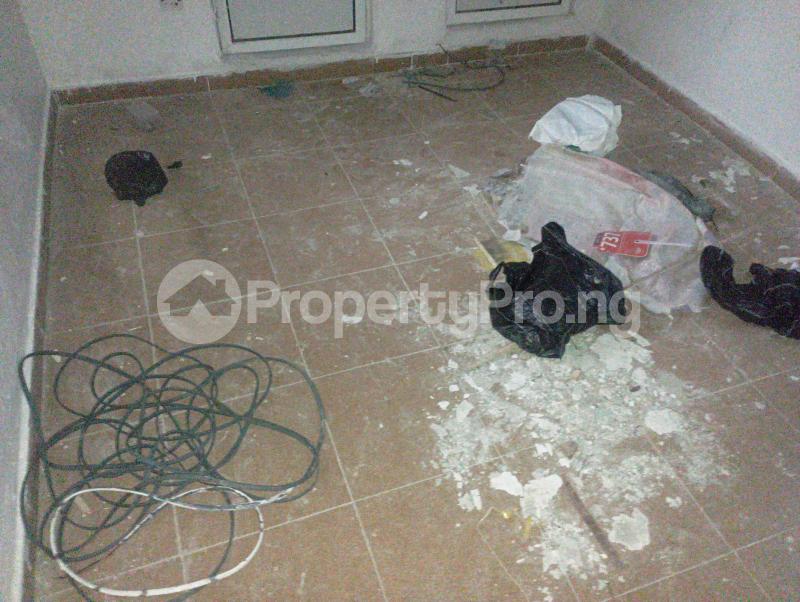 1 Bedroom Flat / Apartment in Akowonjo Alimosho Lagos Flat