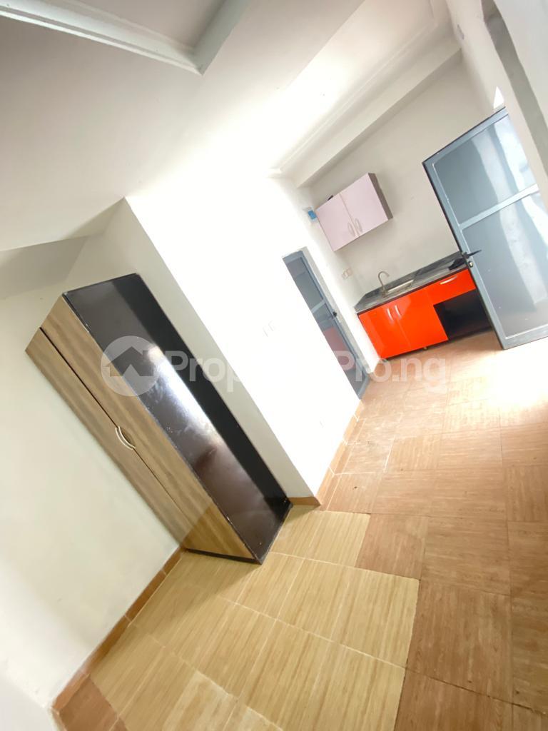 1 bedroom Flat / Apartment for rent Ologolo Lekki Lagos