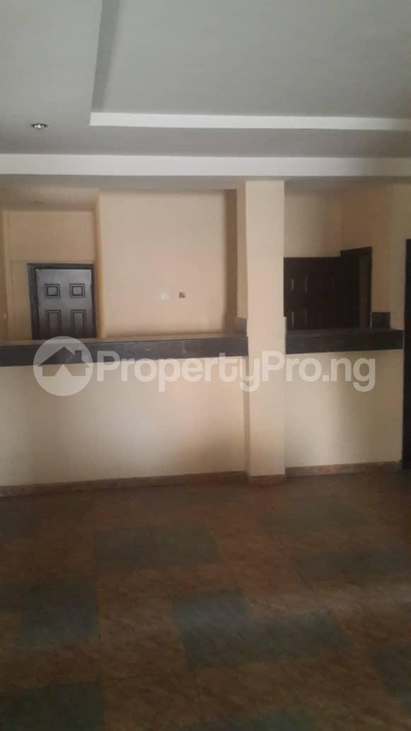 Commercial Property for rent   Fadeyi Shomolu Lagos