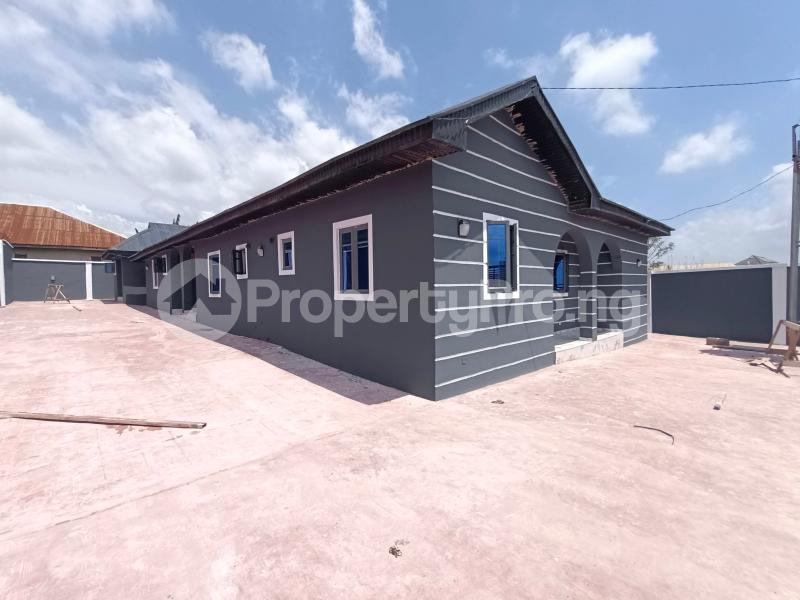 1 bedroom House for rent Ori Apata,odo Ona Kekere,new Garage Ibadan Odo Ona kekere Ibadan Oyo - 0