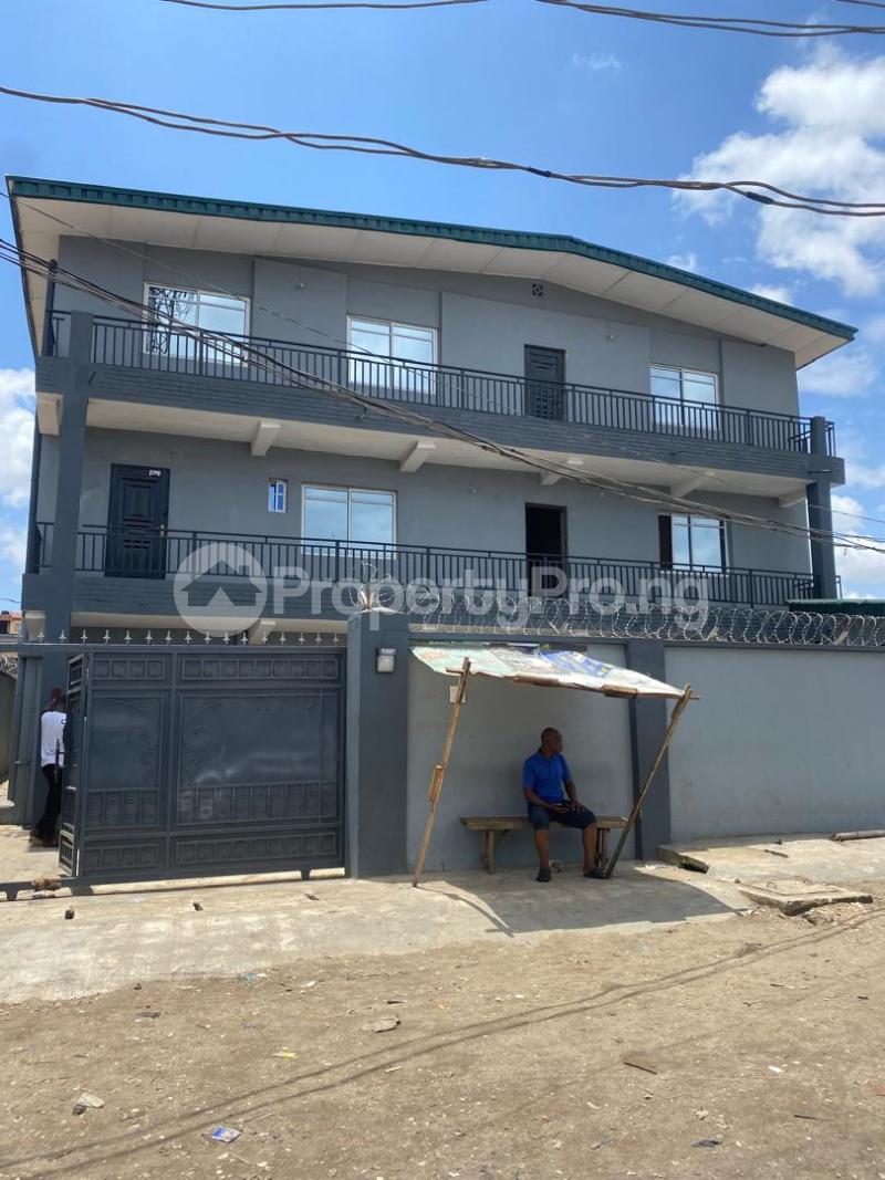 2 bedroom Flat / Apartment for rent Lady Lak Bariga Shomolu Lagos