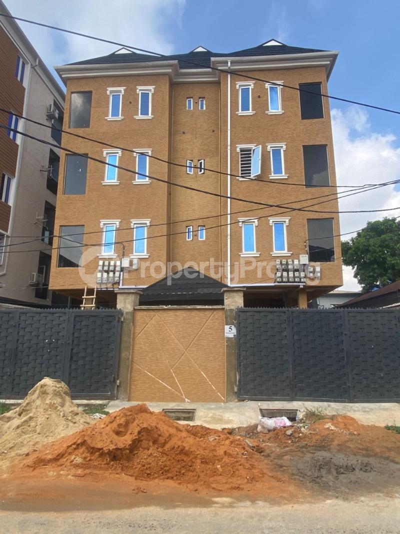 2 bedroom Flat / Apartment for rent Alagomeji Yaba Lagos