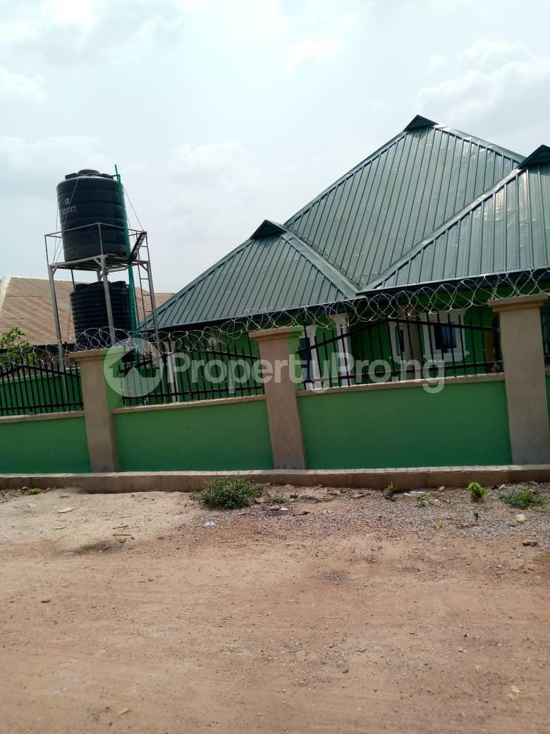 2 bedroom Flat / Apartment for rent Ashaka Asunle Kasumu Road, Akala Express Ibadan Oyo