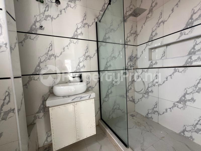 2 bedroom House for rent VGC Lekki Lagos