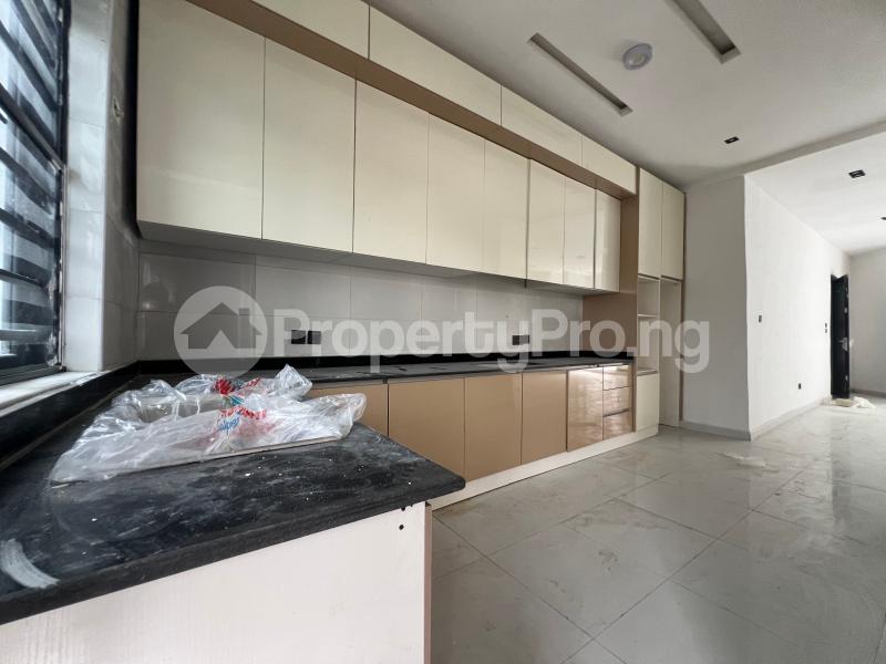 2 bedroom House for rent VGC Lekki Lagos