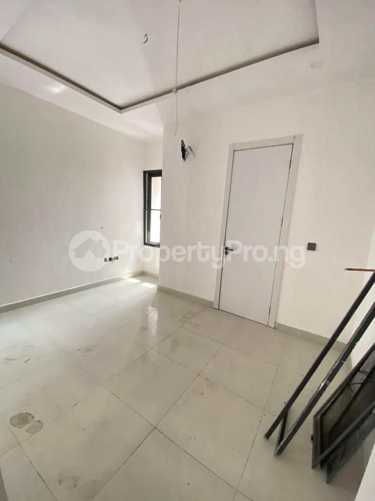 2 bedroom Flat / Apartment for rent  Ologolo Lekki Lagos