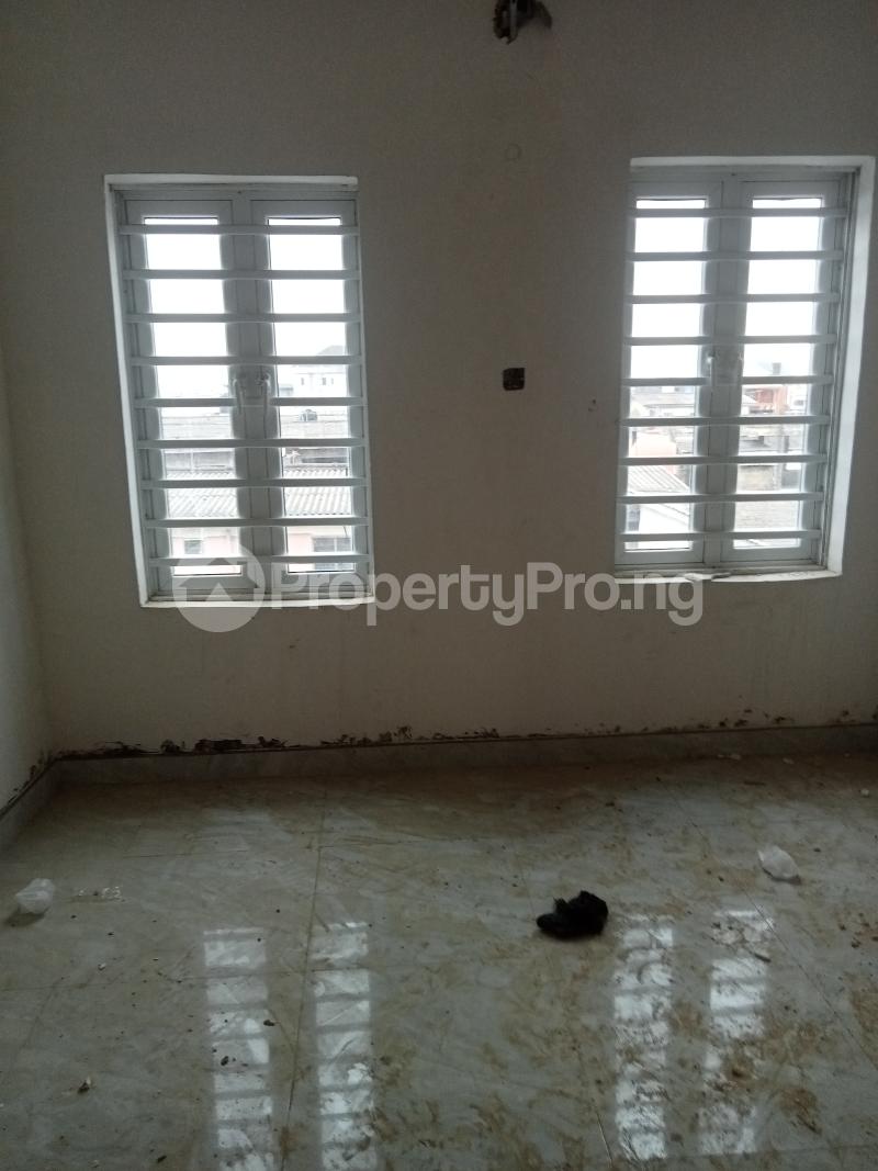 2 bedroom Flat / Apartment for sale Ogba Lagos